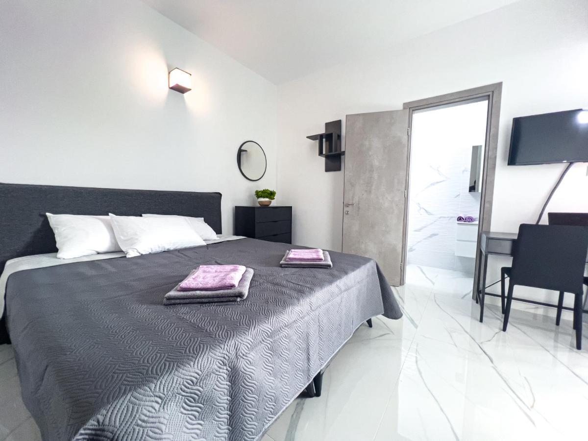 Giorgis Luxury Apartments Айя-Напа Екстер'єр фото